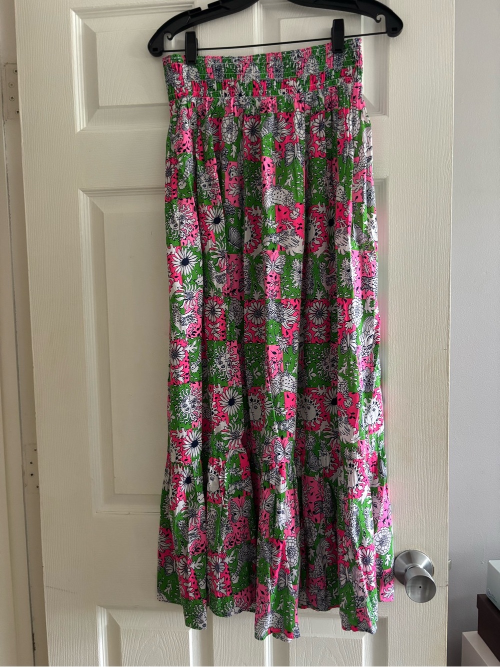 Lilly Pulitzer maxi skirt in vintage vault print of Chicken Check. NWT - Picture 6 of 6